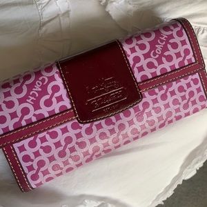 Coach Penelope Op Art Wallet - Pink